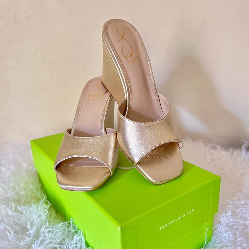 NEW! Sam Edelman Women’s Merrick Wedge Sandal, Gold Leather, Size 7 M